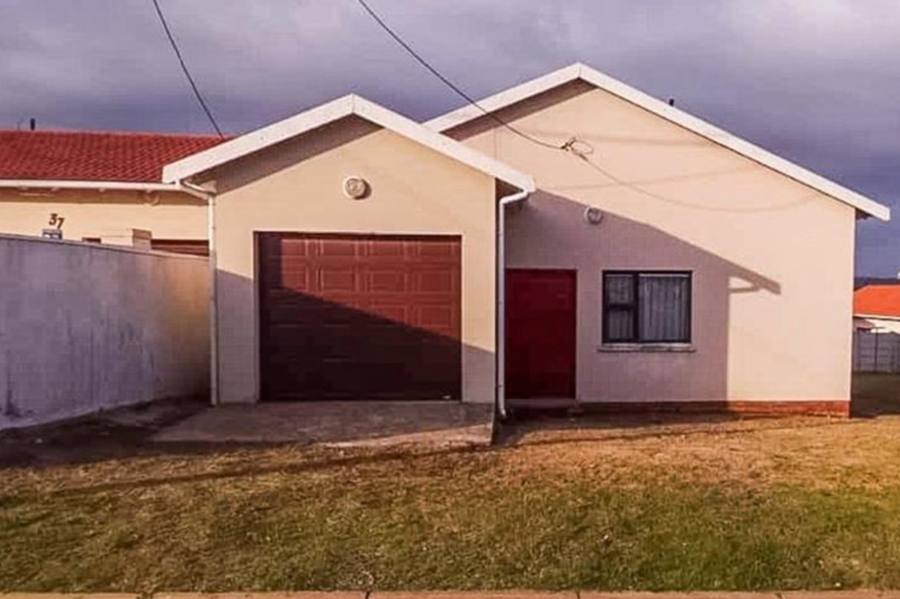 3 Bedroom Property for Sale in Cove Rock Eastern Cape